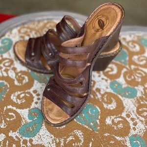 Brown leather sandals